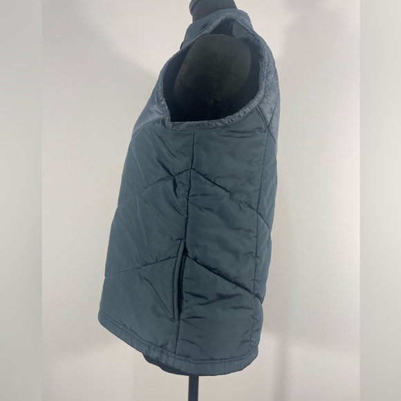 Under Armour Blue/grey, Vest ,Youth Medium ,fits like a Small, puffer - Picture 2 of 6